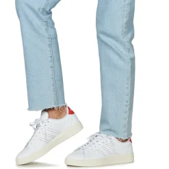 adidas ADVANTAGE