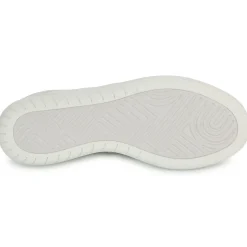 adidas Court 24