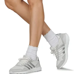 adidas RUN 60s 4.0