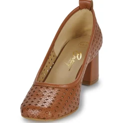 Betty London Brigitte