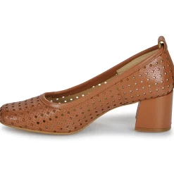 Betty London Brigitte