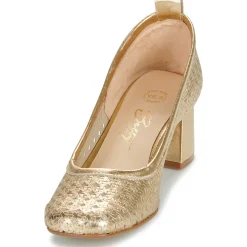 Betty London Brigitte