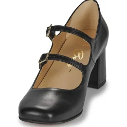 Betty London BRUNALIA