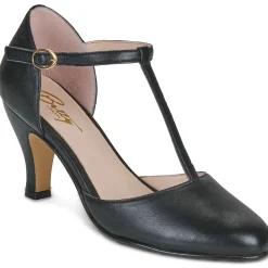 Betty London ESTELLE