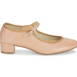 Betty London FLAVIANA