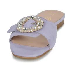 Betty London MELODIE