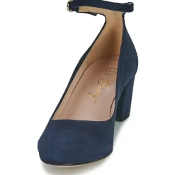 Betty London PRISCA