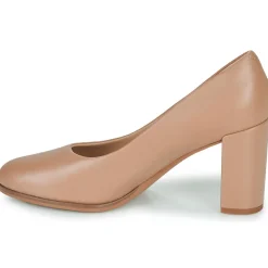 Clarks FREVA85 COURT