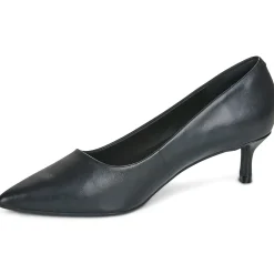 Clarks Zarey Court