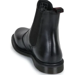 Dr. Martens Smooth