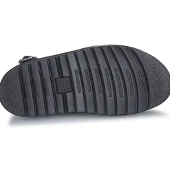 Dr. Martens Voss