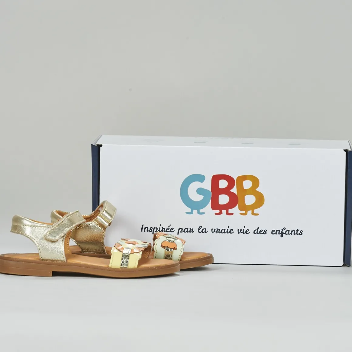Flade sandaler GBB