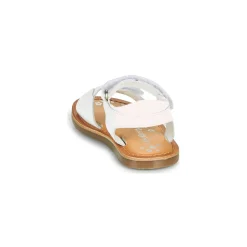 Kickers DYASTAR