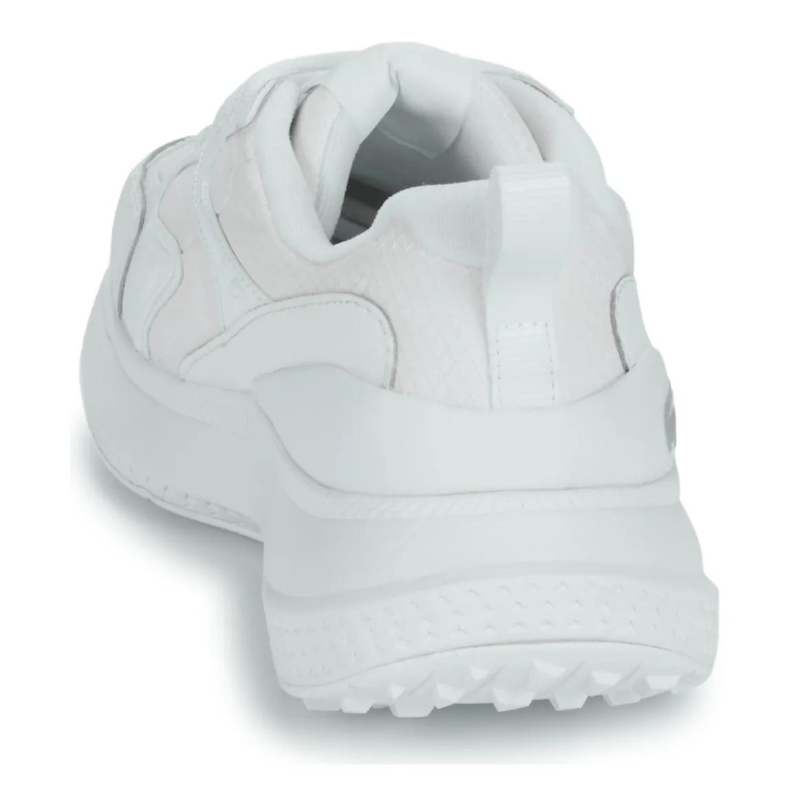 Lacoste L003