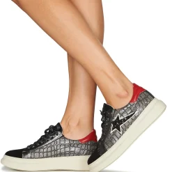 Lave sneakers Betty London