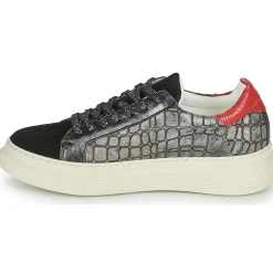 Lave sneakers Betty London