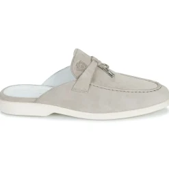 Melvin & Hamilton Adley 15