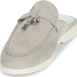 Melvin & Hamilton Adley 15