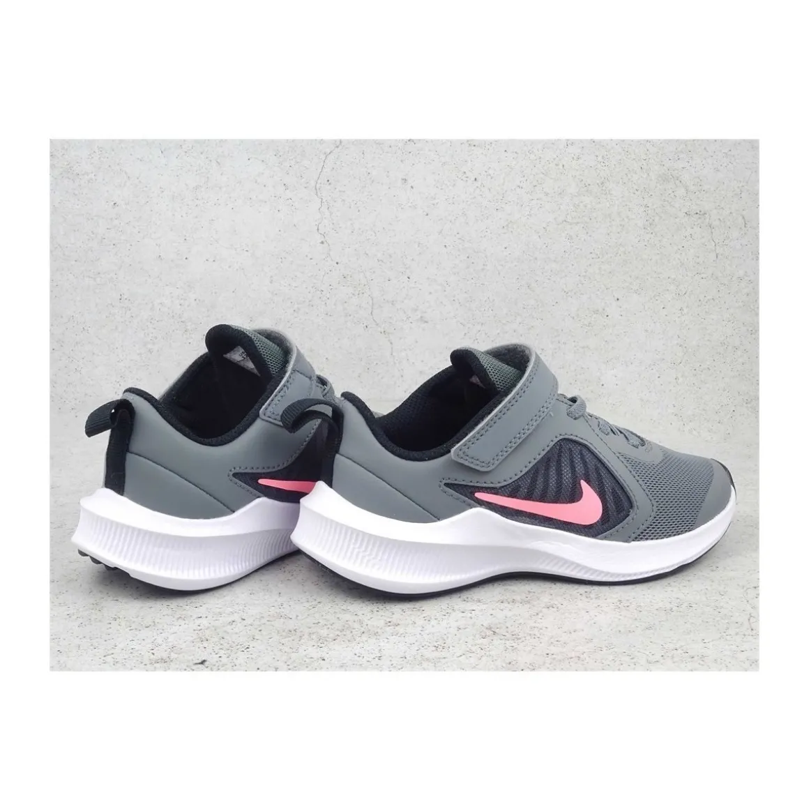 Nike DOWNSHIFTER