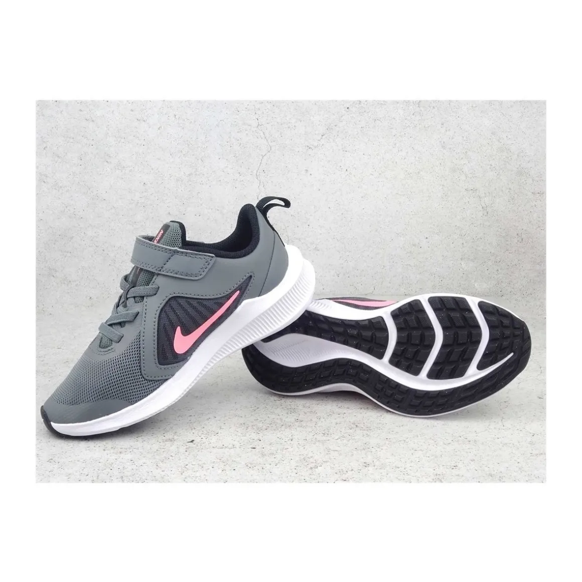 Nike DOWNSHIFTER