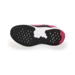 Nike REVOLUTION 7