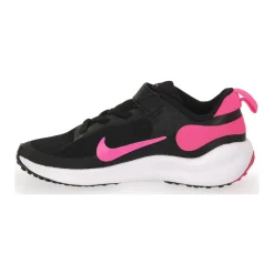Nike REVOLUTION 7