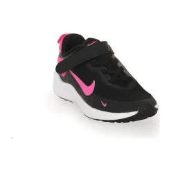 Nike REVOLUTION 7