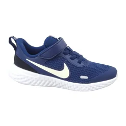 Nike REVOLUTION 5