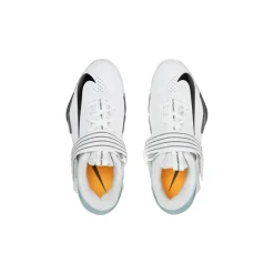 Nike Savaleos