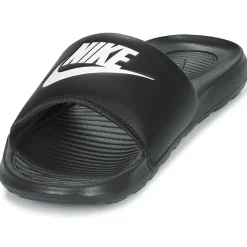 Nike Victori One