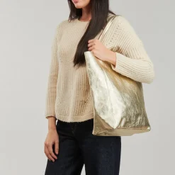 Shopping Betty London