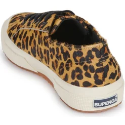 Superga 2750