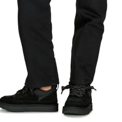 UGG LOWMEL