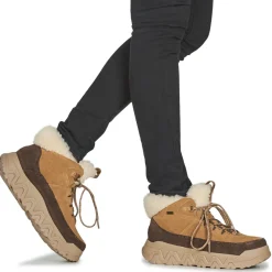 UGG TERRETRAIL COZY LACE