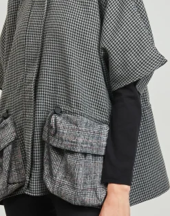 Veste / Cardigans Desigual